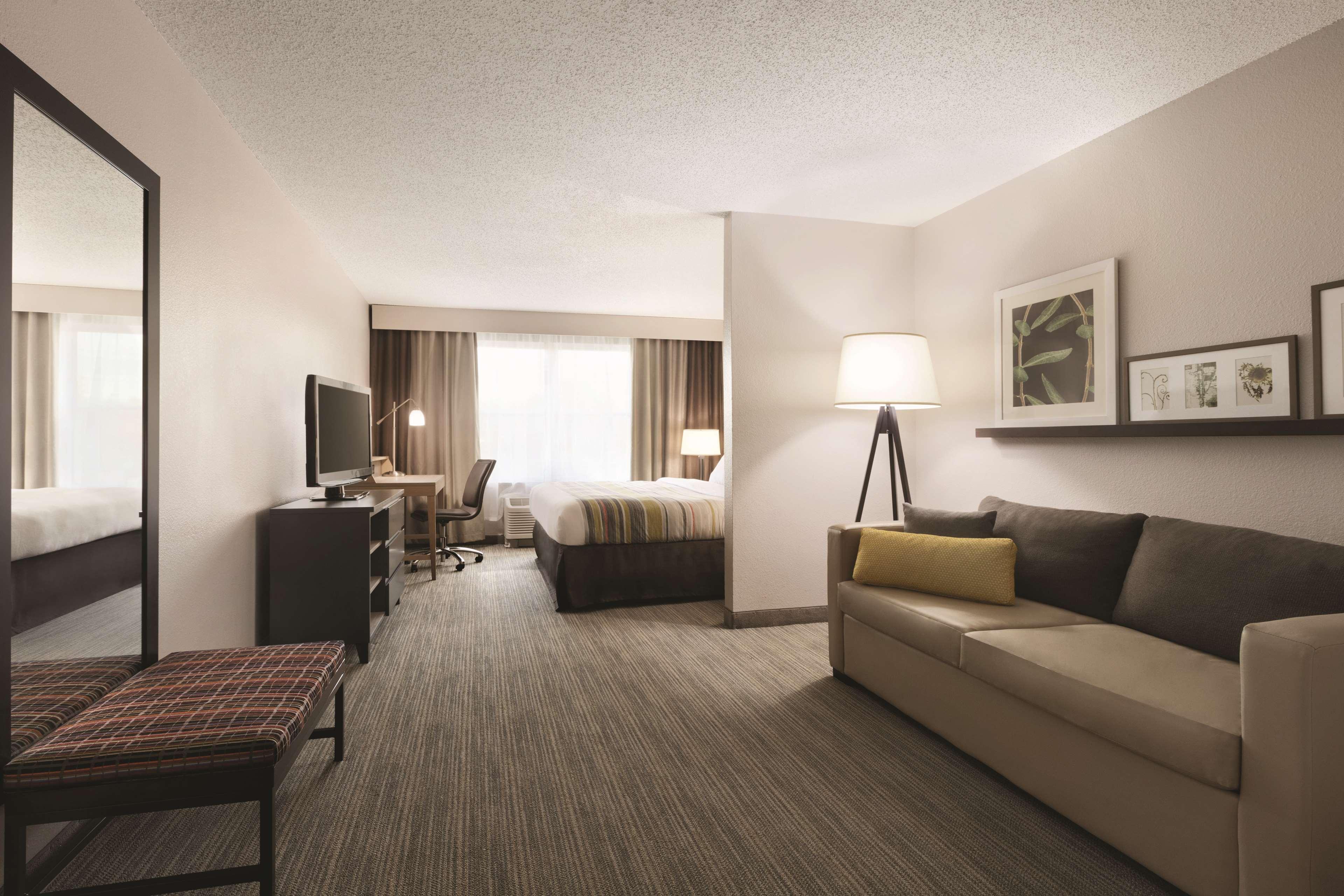Country Inn & Suites By Radisson, Washington, Dc East - Capitol Heights, Md Exterior photo